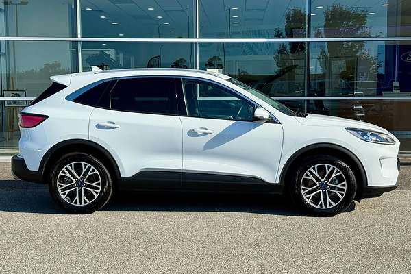 2023 Ford Escape ZH