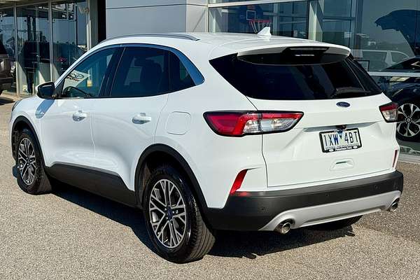 2023 Ford Escape ZH