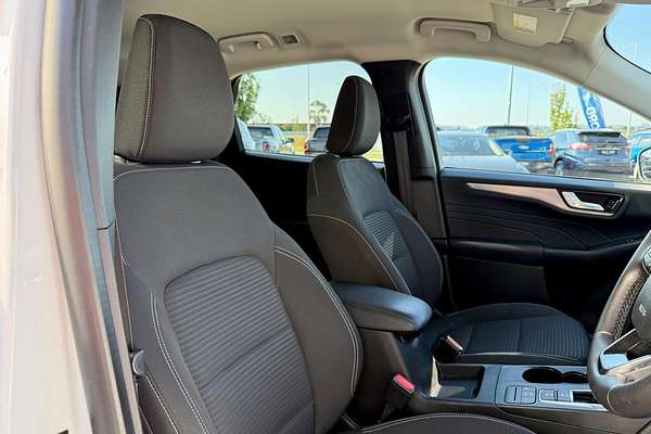 2023 Ford Escape ZH