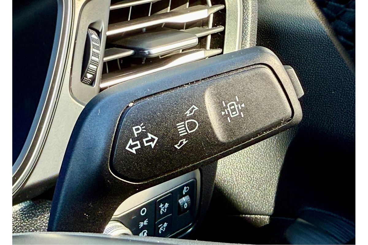 2023 Ford Escape ZH