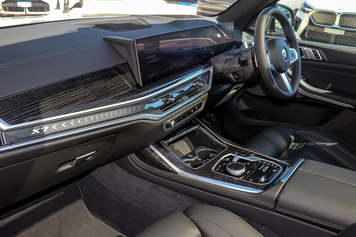 2024 BMW X7 xDrive40d M Sport G07 LCI