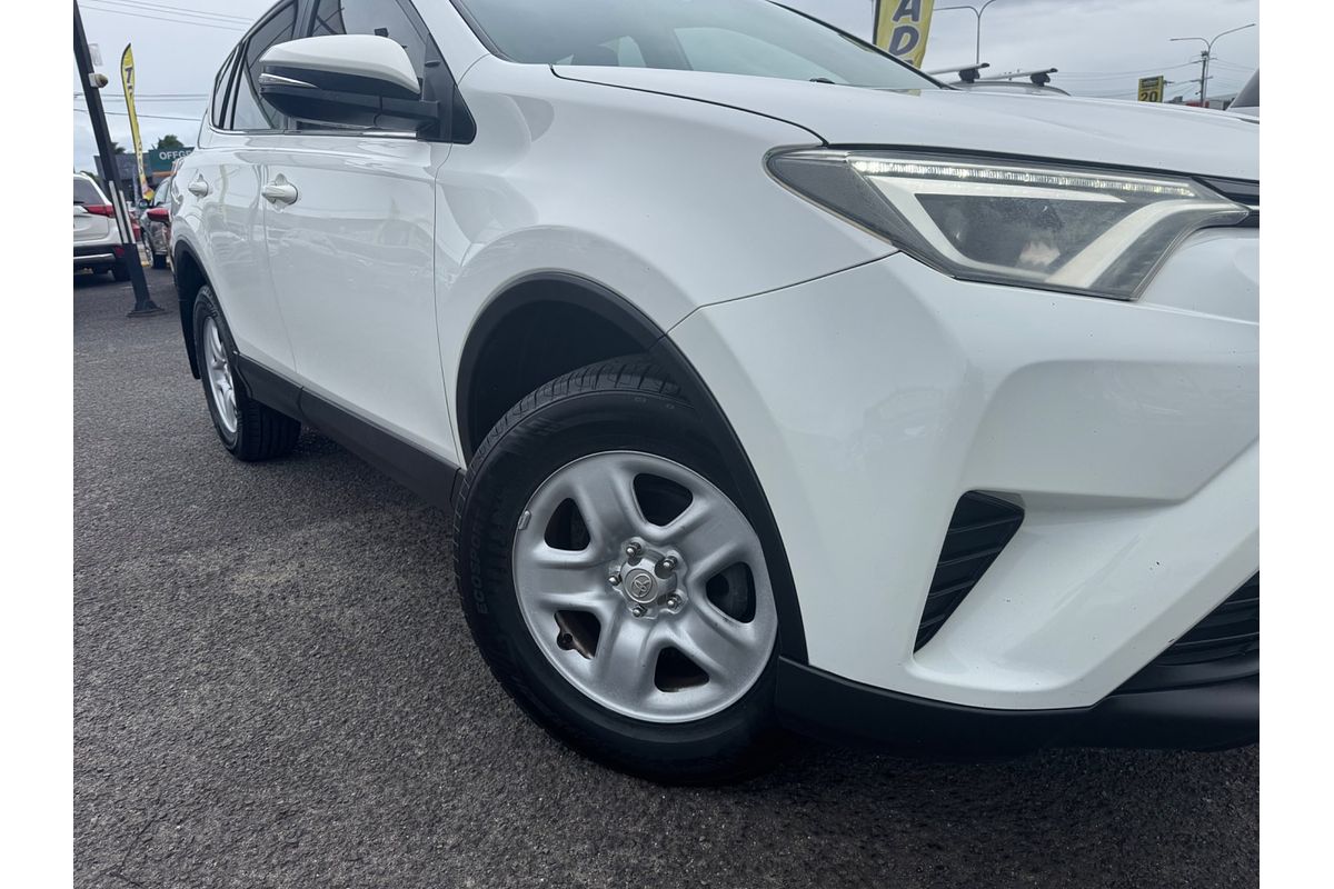 2016 Toyota RAV4 GX ZSA42R