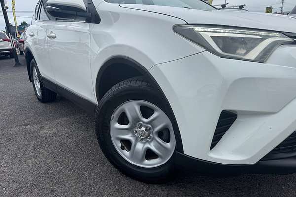 2016 Toyota RAV4 GX ZSA42R