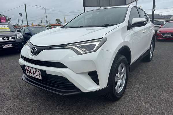 2016 Toyota RAV4 GX ZSA42R