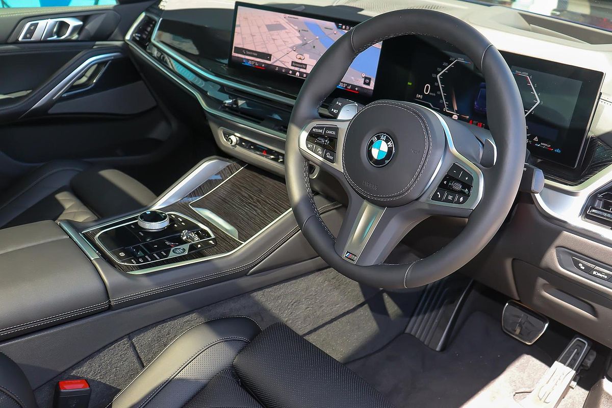 2024 BMW X6 xDrive30d M Sport G06 LCI