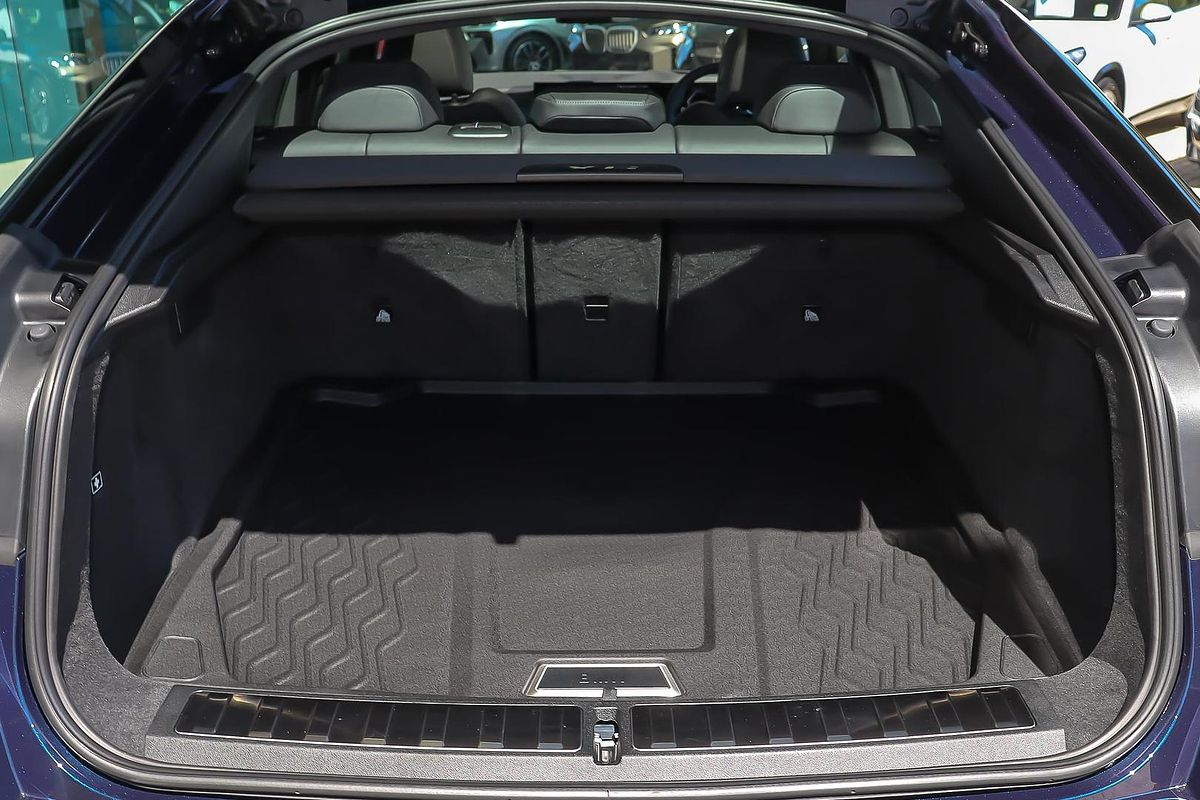 2024 BMW X6 xDrive30d M Sport G06 LCI
