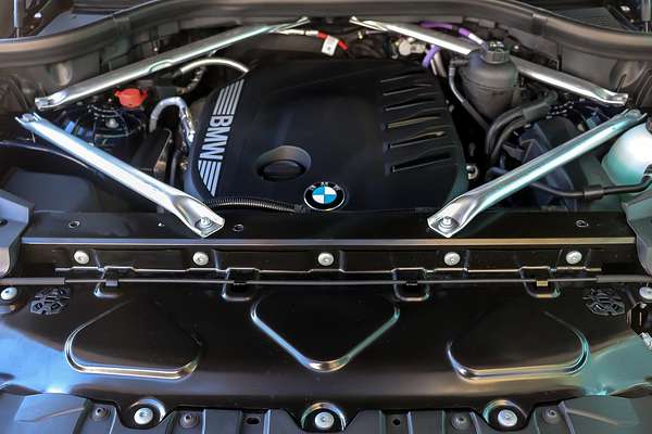 2024 BMW X6 xDrive30d M Sport G06 LCI