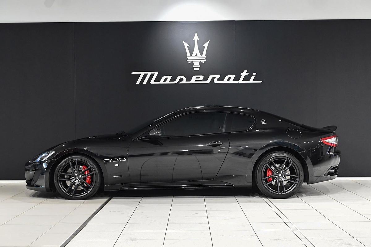 2017 Maserati GranTurismo MC Sportline M145