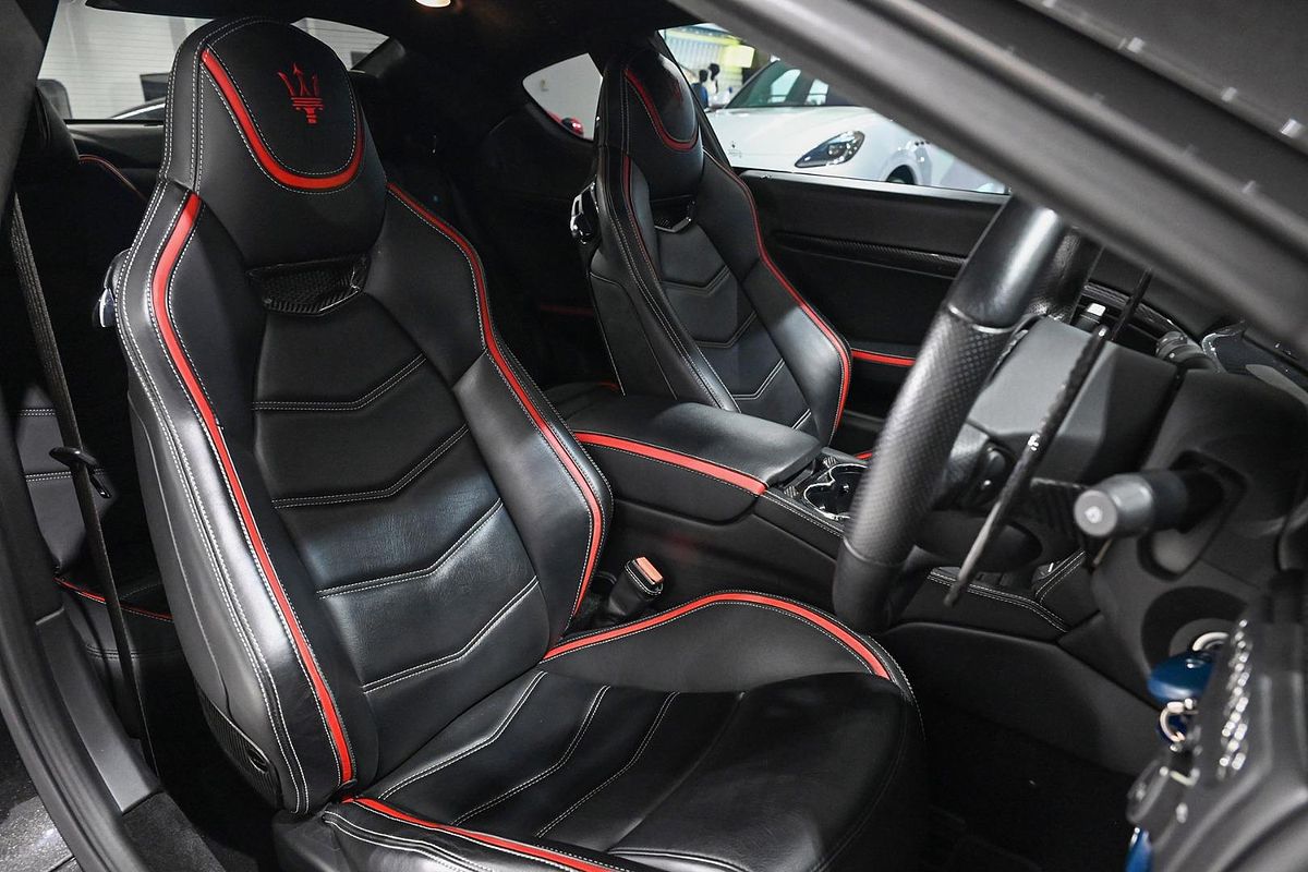 2017 Maserati GranTurismo MC Sportline M145