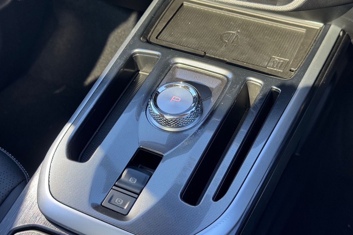 2024 GWM Haval Jolion Ultra Hybrid A02