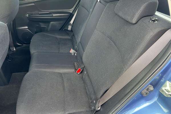 2014 Subaru Impreza 2.0i-L G4