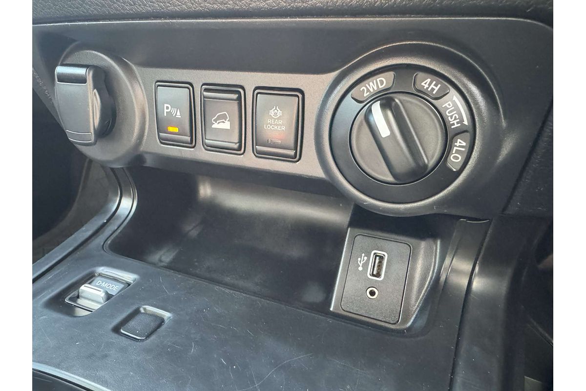 2023 Nissan Navara ST D23 4X4