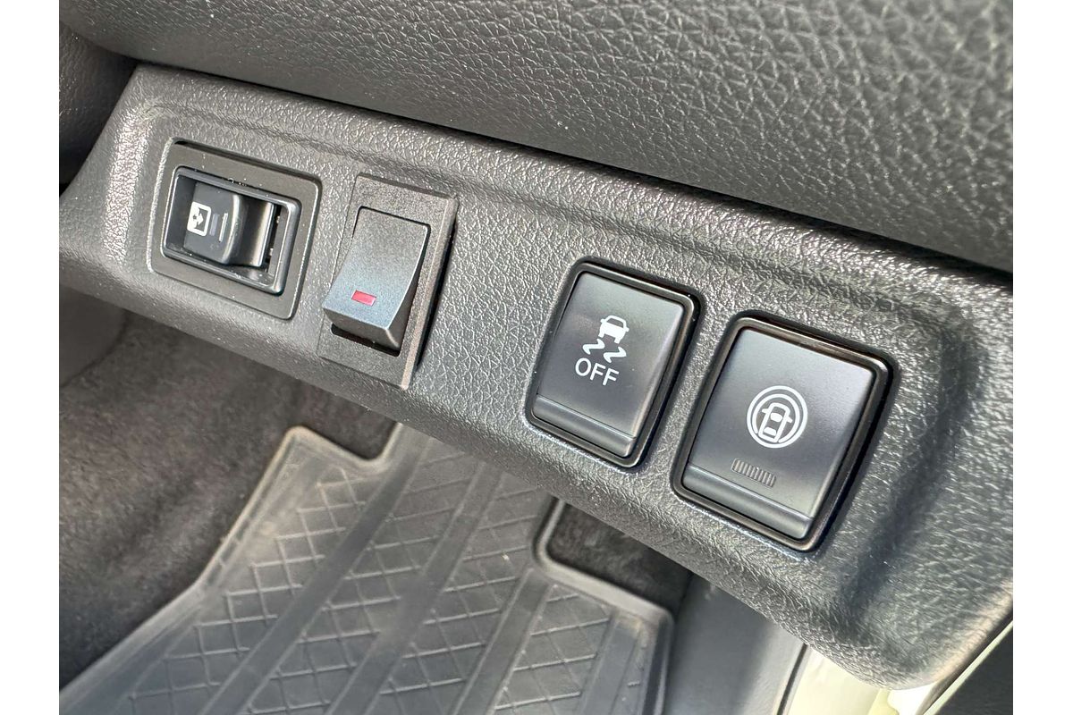 2023 Nissan Navara ST D23 4X4