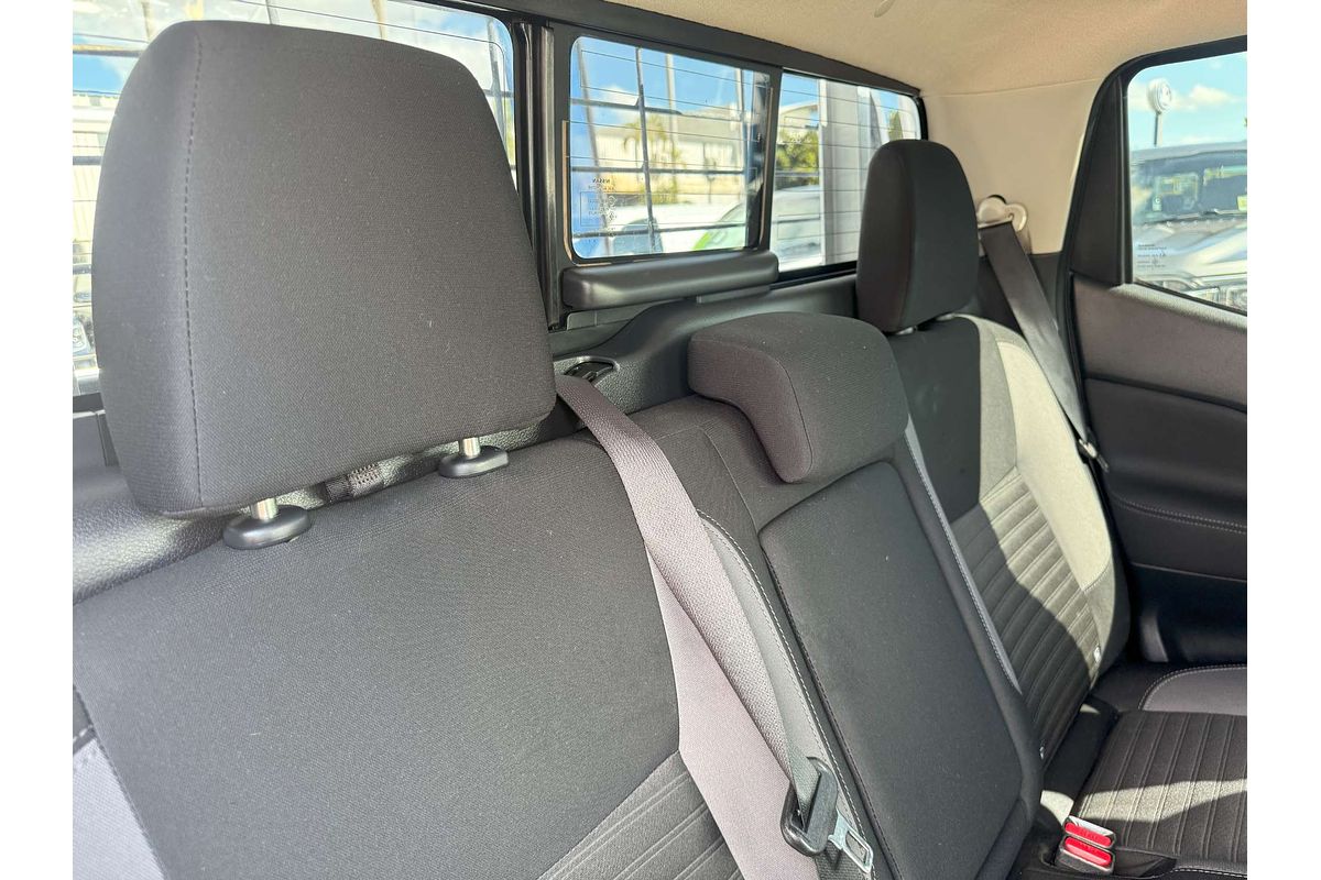 2023 Nissan Navara ST D23 4X4