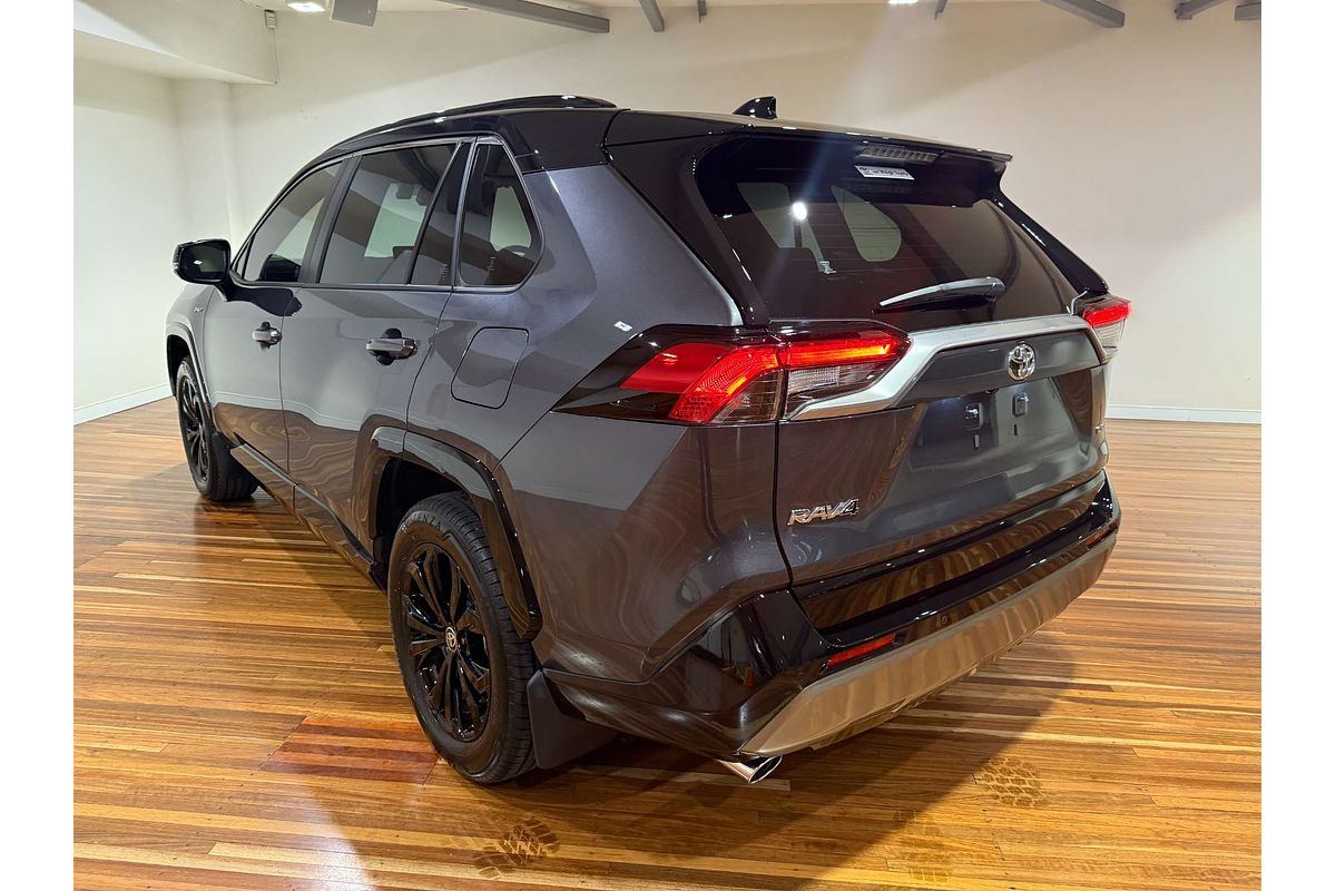 2024 Toyota RAV4 XSE AXAH54R