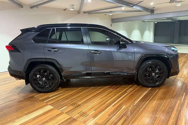 2024 Toyota RAV4 XSE AXAH54R