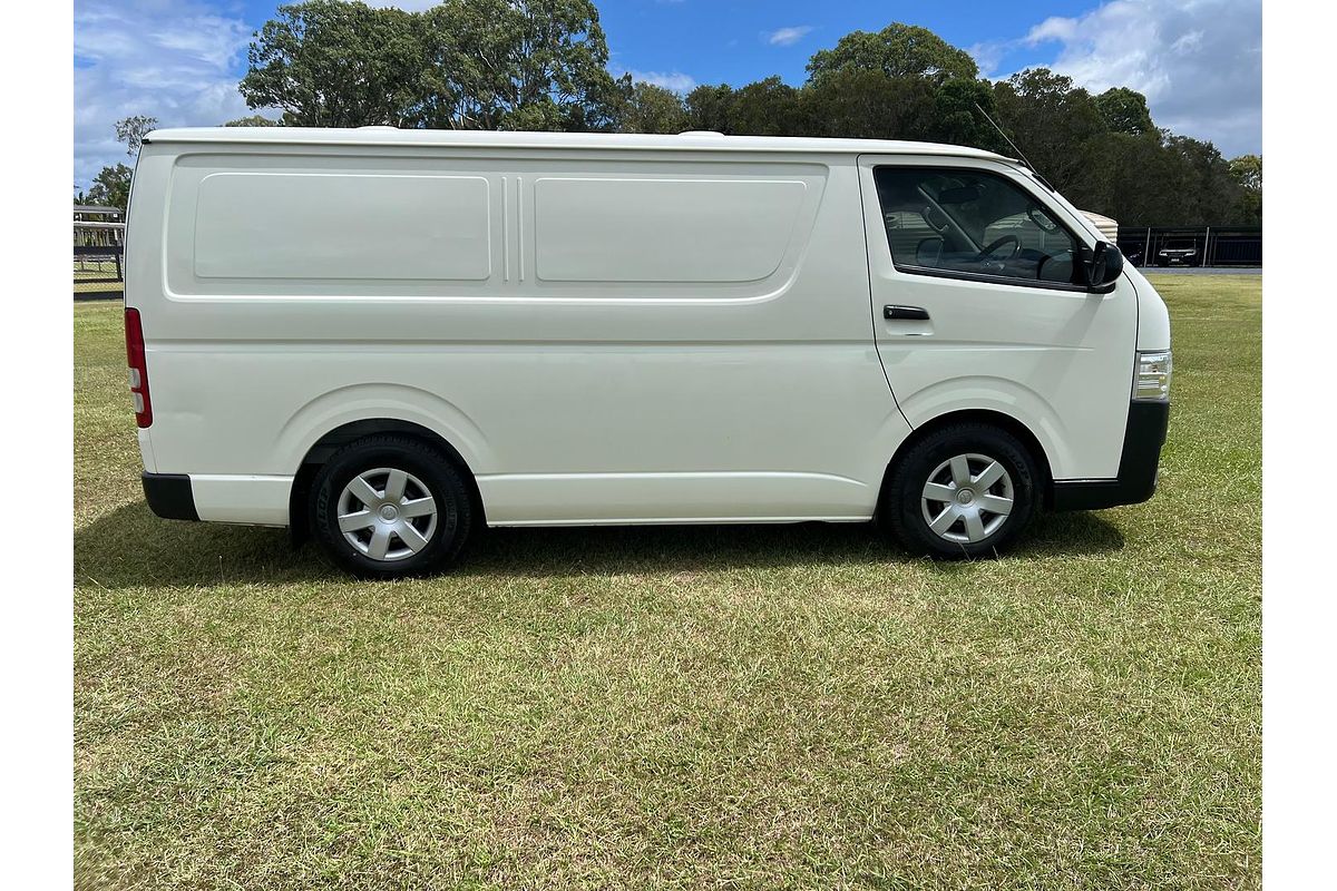 2018 Toyota Hiace KDH201R LWB
