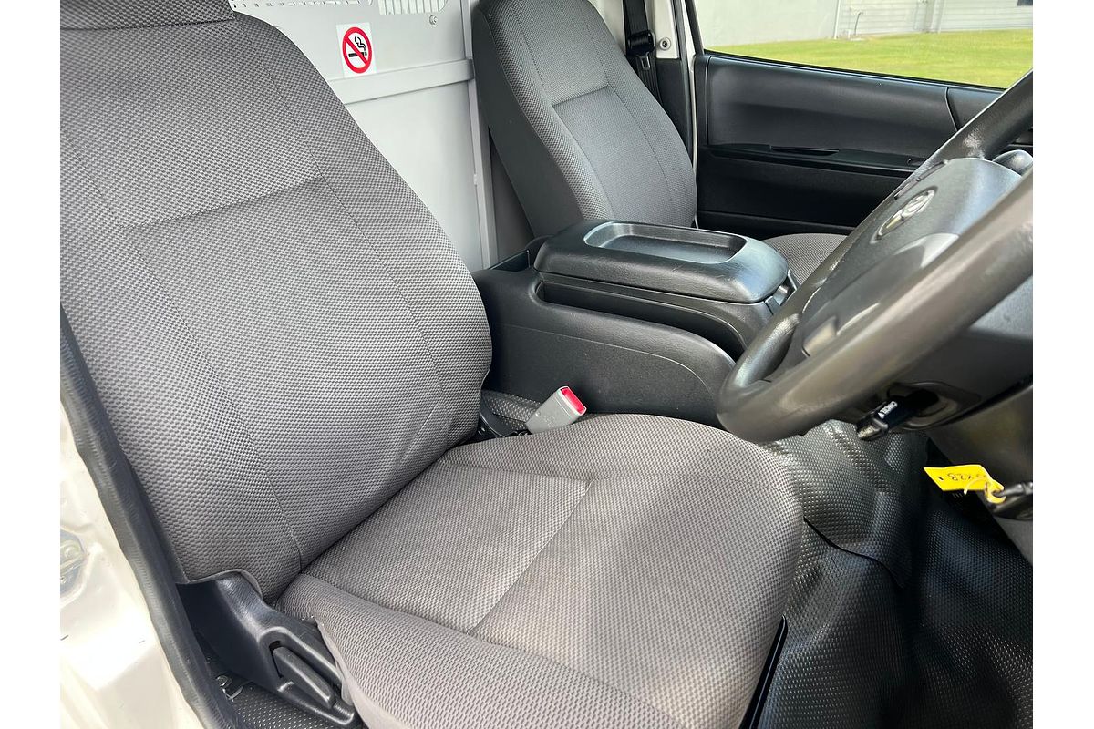 2018 Toyota Hiace KDH201R LWB