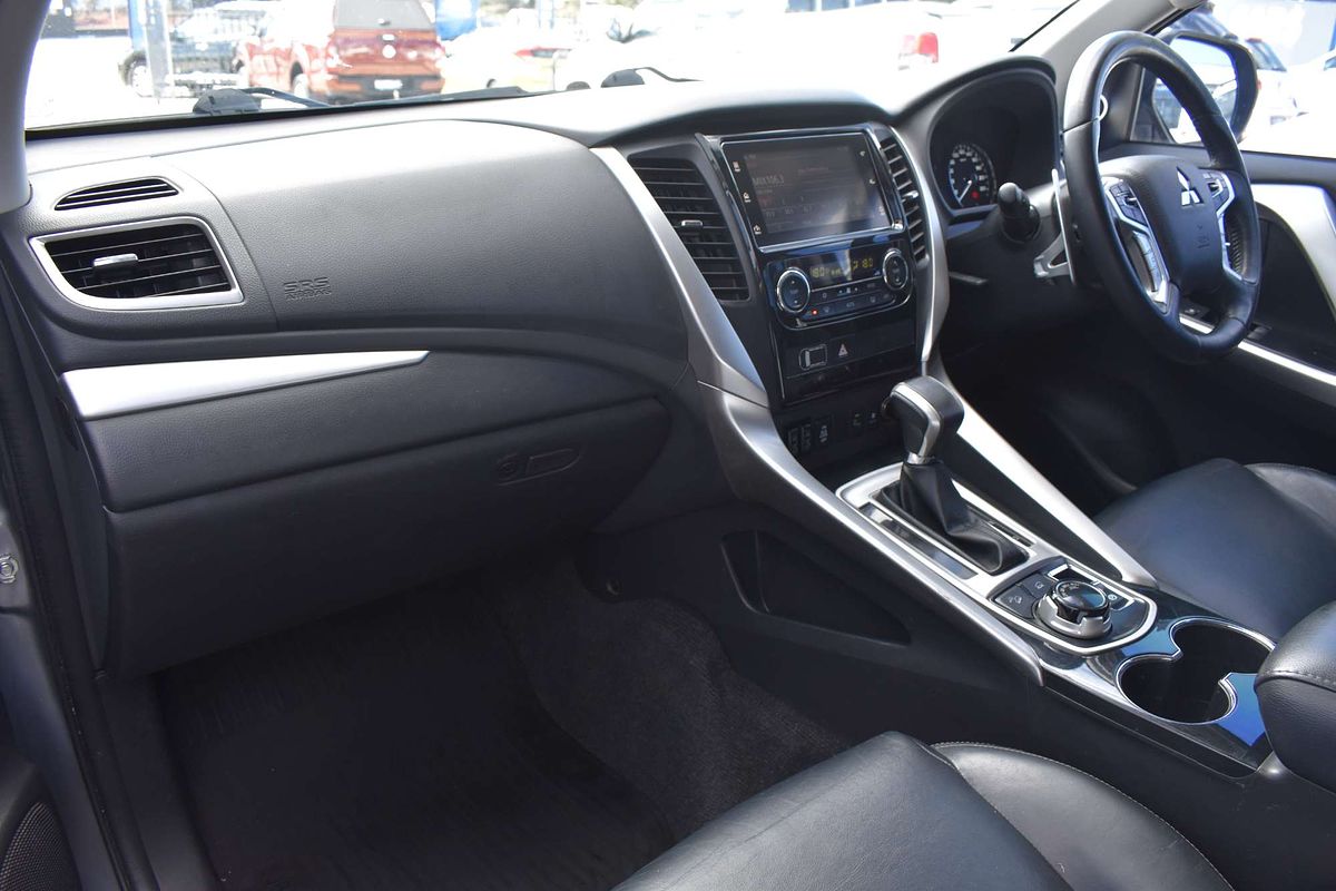 2016 Mitsubishi Pajero Sport Exceed QE