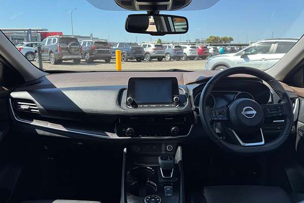 2022 Nissan X-TRAIL ST-L T33