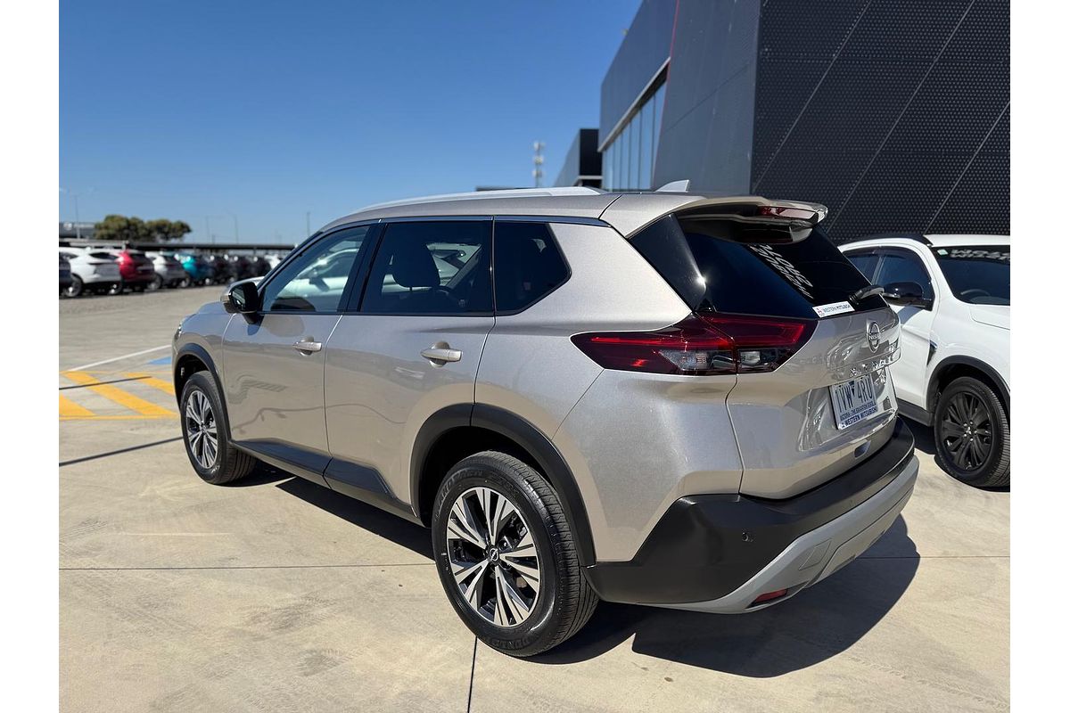 2022 Nissan X-TRAIL ST-L T33