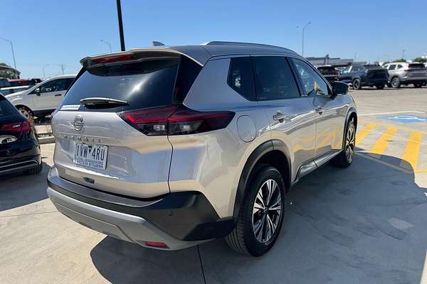2022 Nissan X-TRAIL ST-L T33