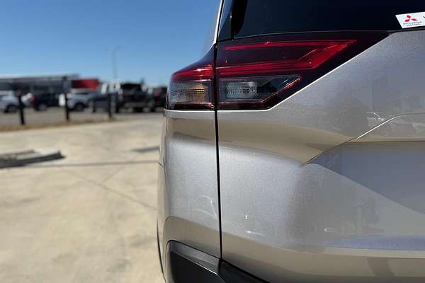 2022 Nissan X-TRAIL ST-L T33