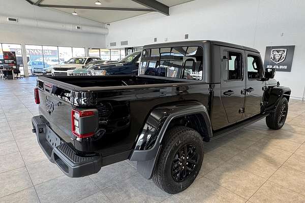 2023 Jeep Gladiator Night Eagle JT All Wheel Drive