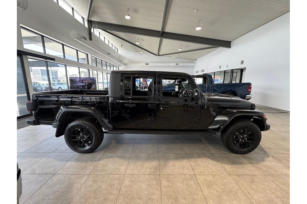 2023 Jeep Gladiator Night Eagle JT All Wheel Drive