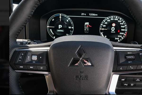 2024 Mitsubishi Outlander PHEV GSR ZM