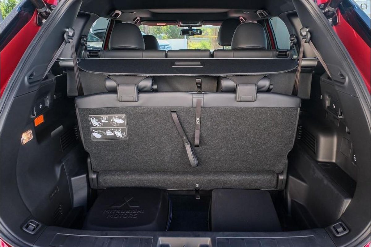 2024 Mitsubishi Outlander PHEV GSR ZM