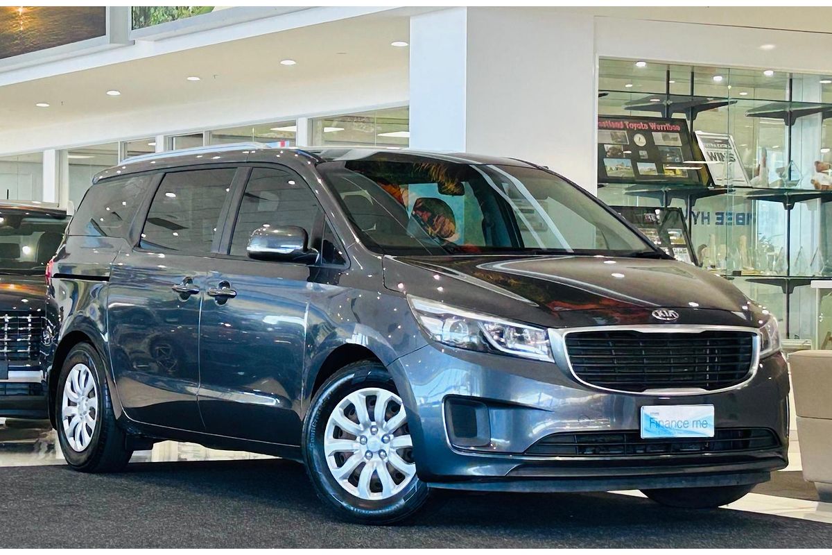 2017 Kia Carnival S YP