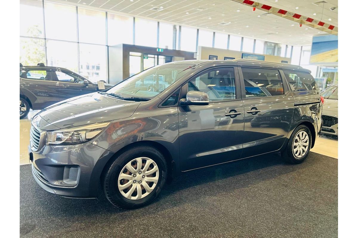 2017 Kia Carnival S YP