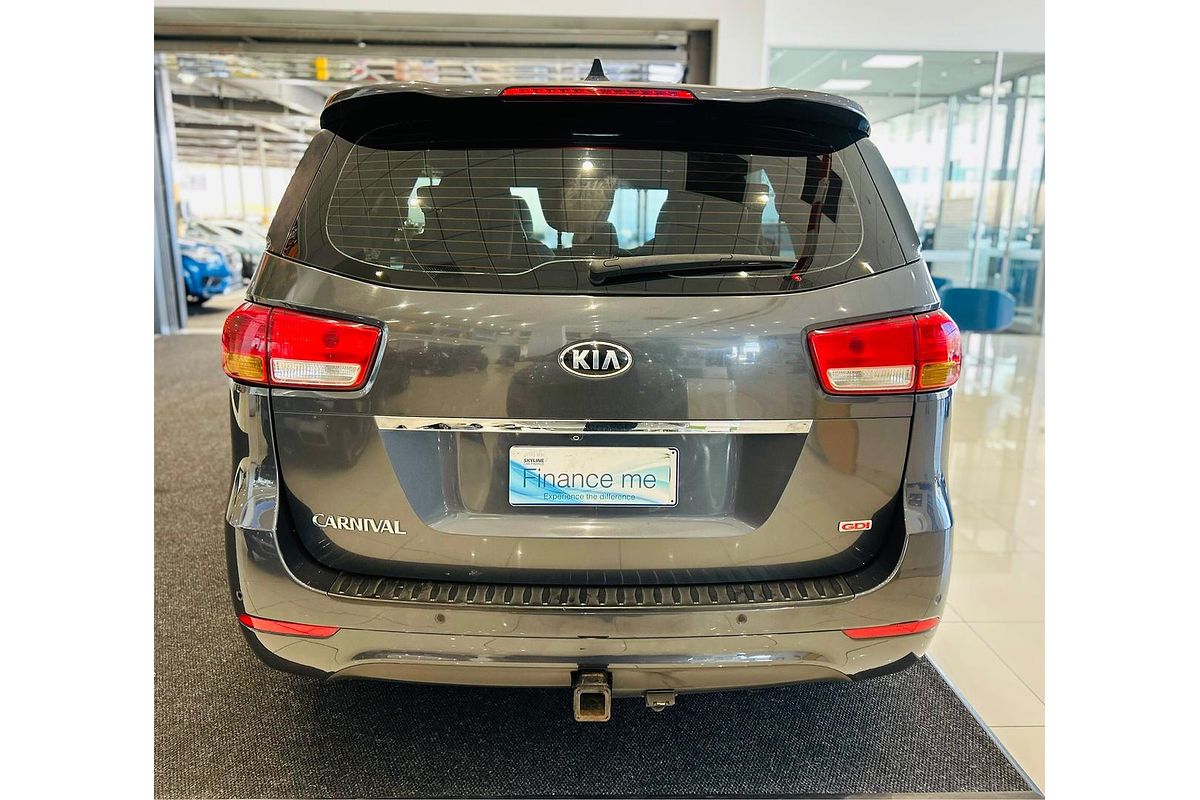2017 Kia Carnival S YP