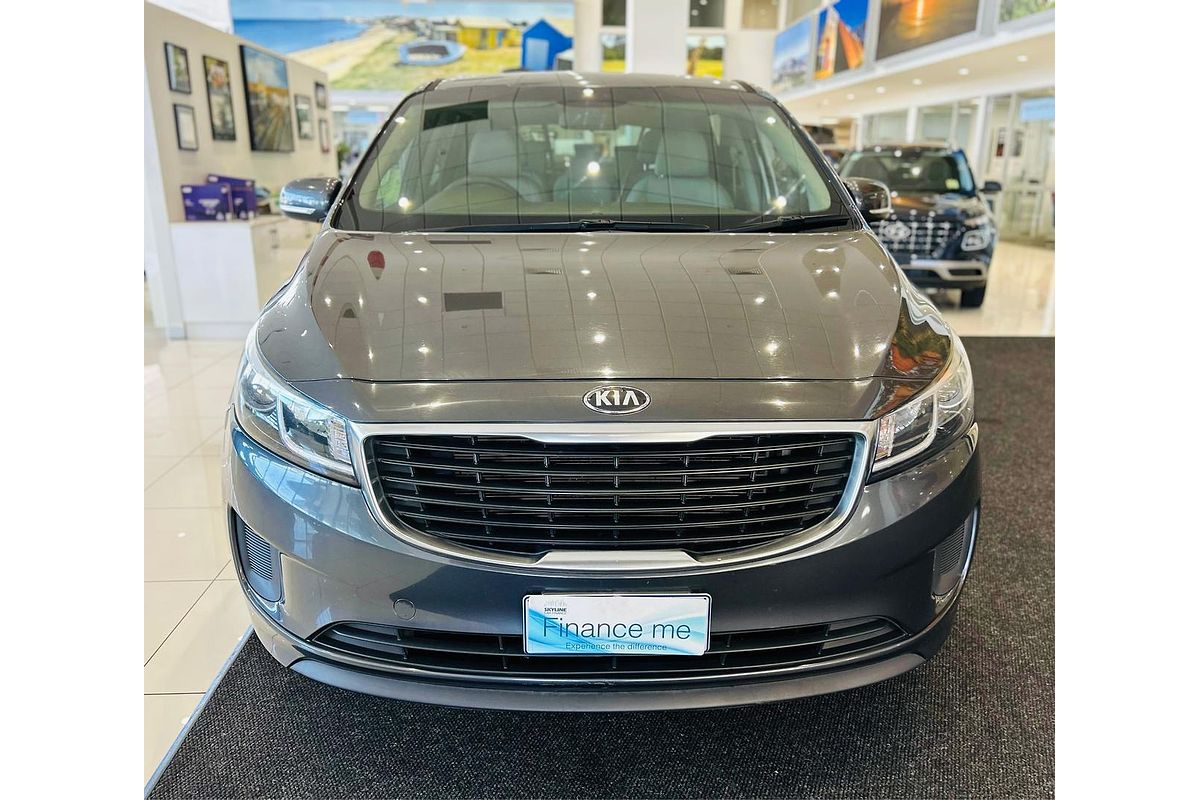 2017 Kia Carnival S YP