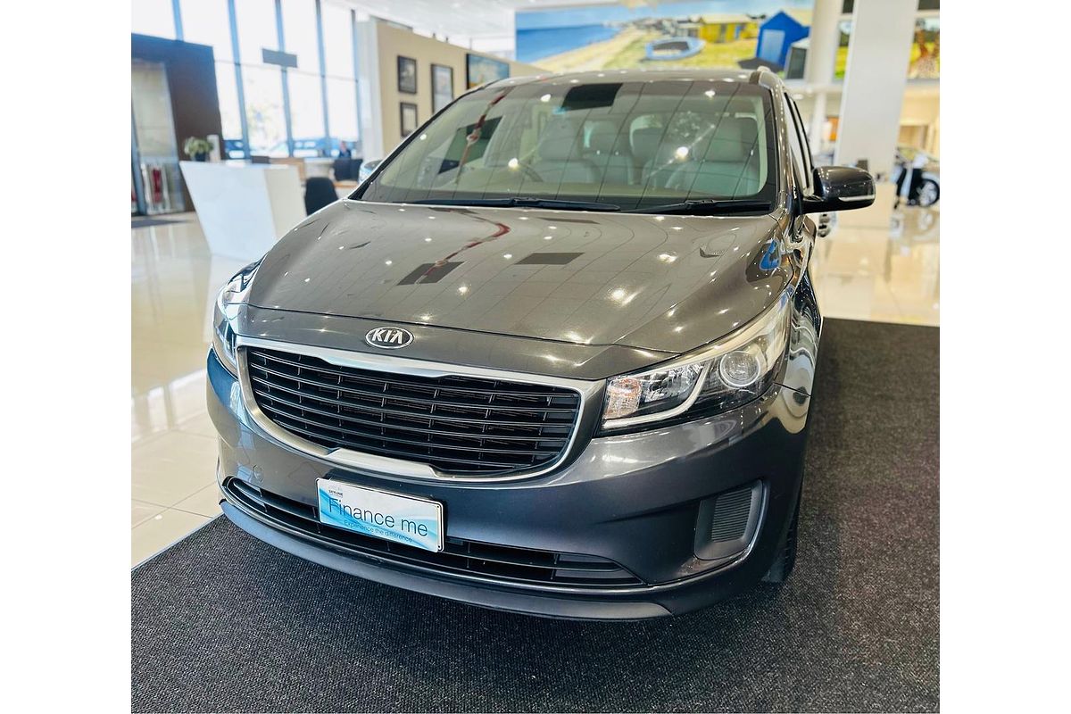2017 Kia Carnival S YP