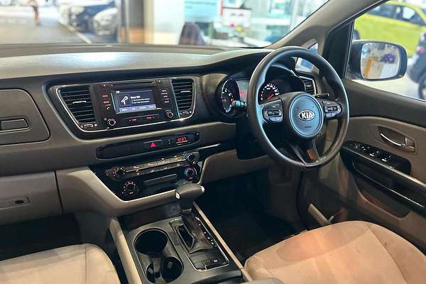 2017 Kia Carnival S YP