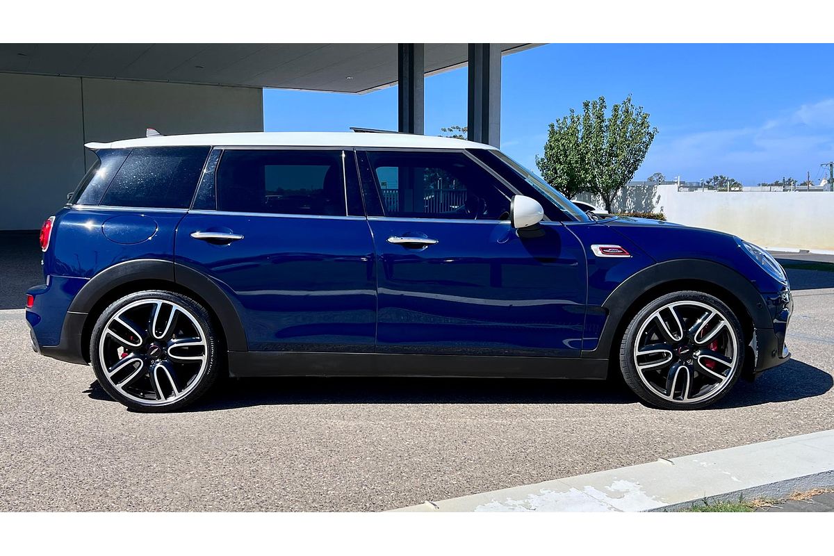 2017 MINI Clubman Cooper S F54