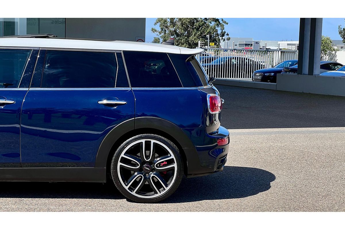 2017 MINI Clubman Cooper S F54