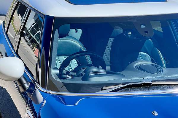 2017 MINI Clubman Cooper S F54
