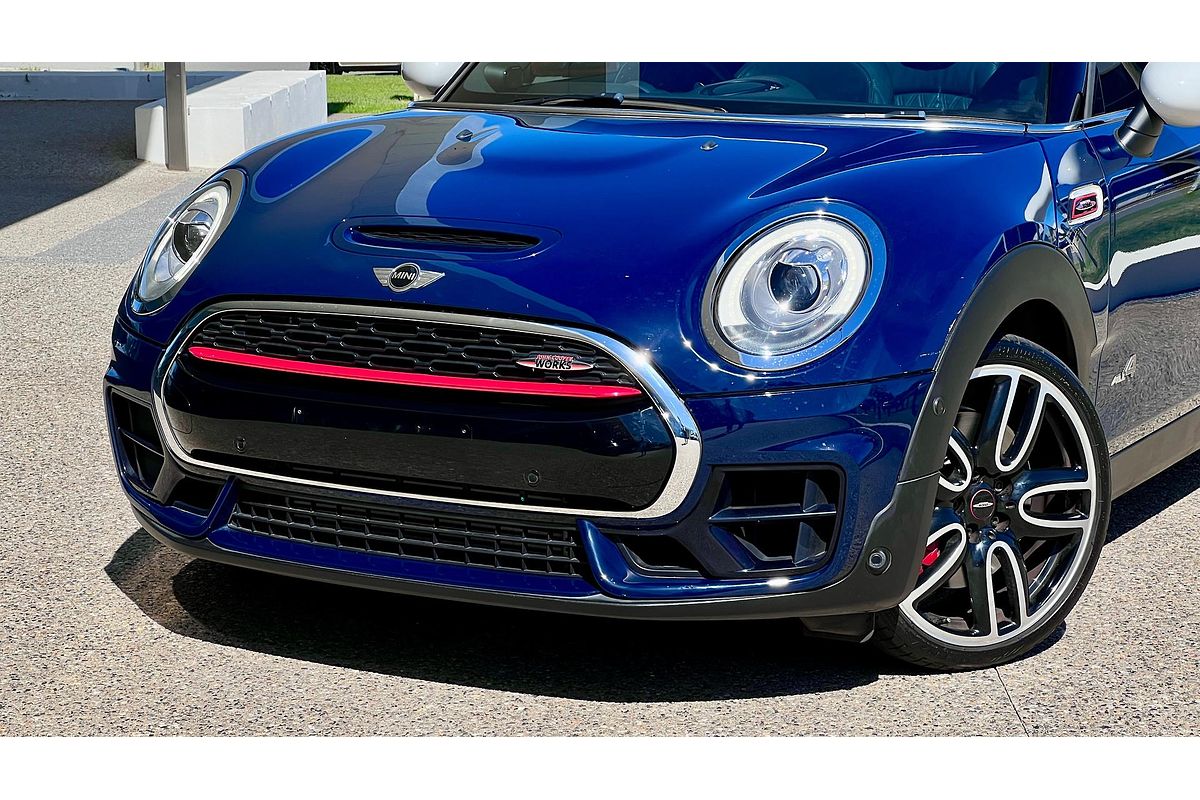 2017 MINI Clubman Cooper S F54