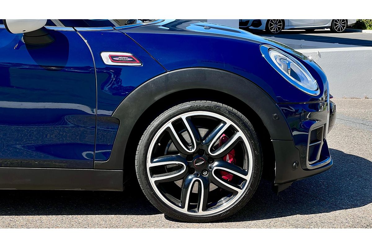 2017 MINI Clubman Cooper S F54