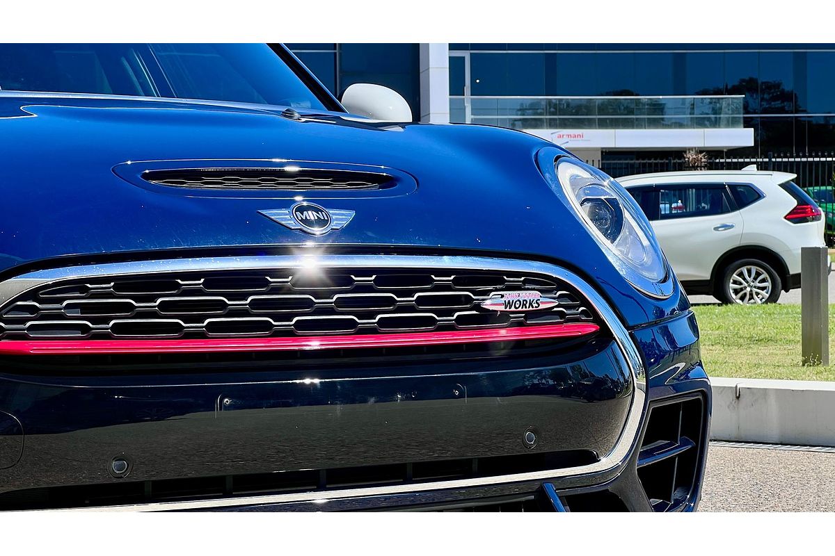 2017 MINI Clubman Cooper S F54