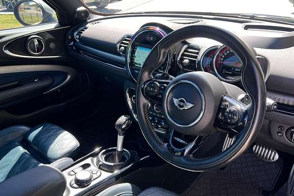 2017 MINI Clubman Cooper S F54