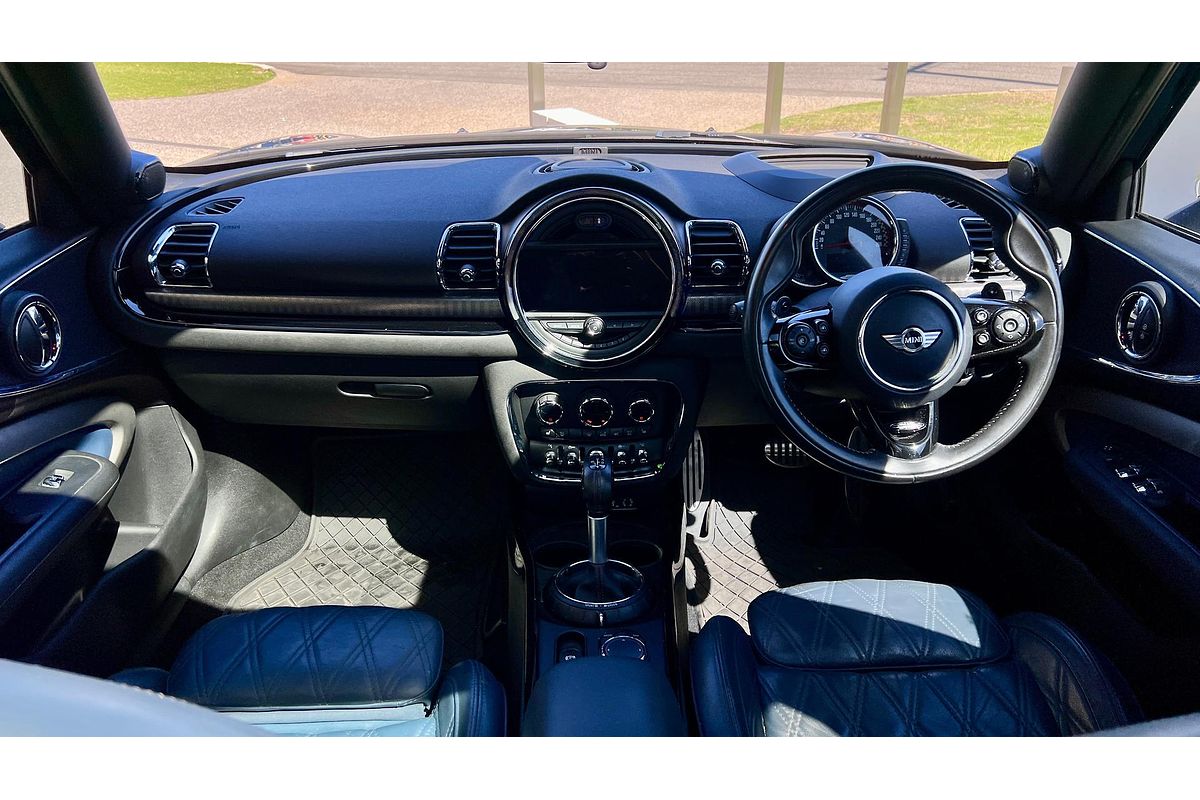 2017 MINI Clubman Cooper S F54