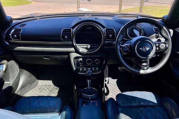 2017 MINI Clubman Cooper S F54