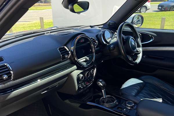 2017 MINI Clubman Cooper S F54