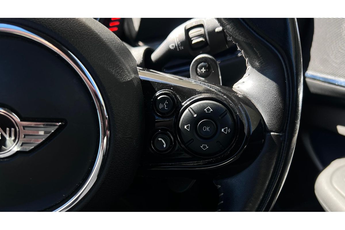 2017 MINI Clubman Cooper S F54