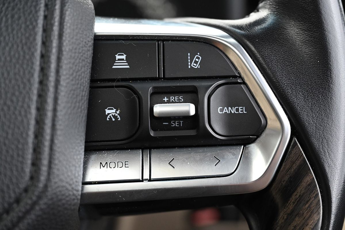 2022 Toyota Landcruiser VX FJA300R