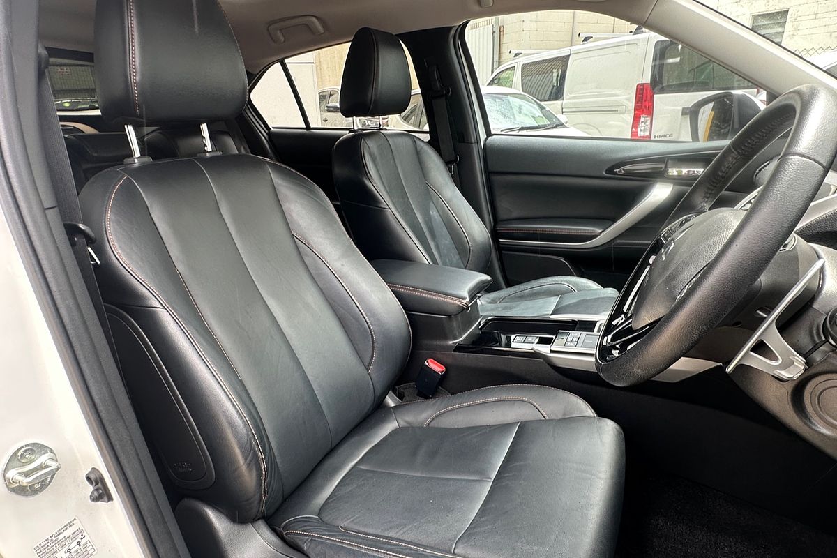 2019 Mitsubishi Eclipse Cross Exceed YA
